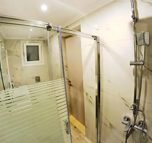 Spiros House And Апартаменты *